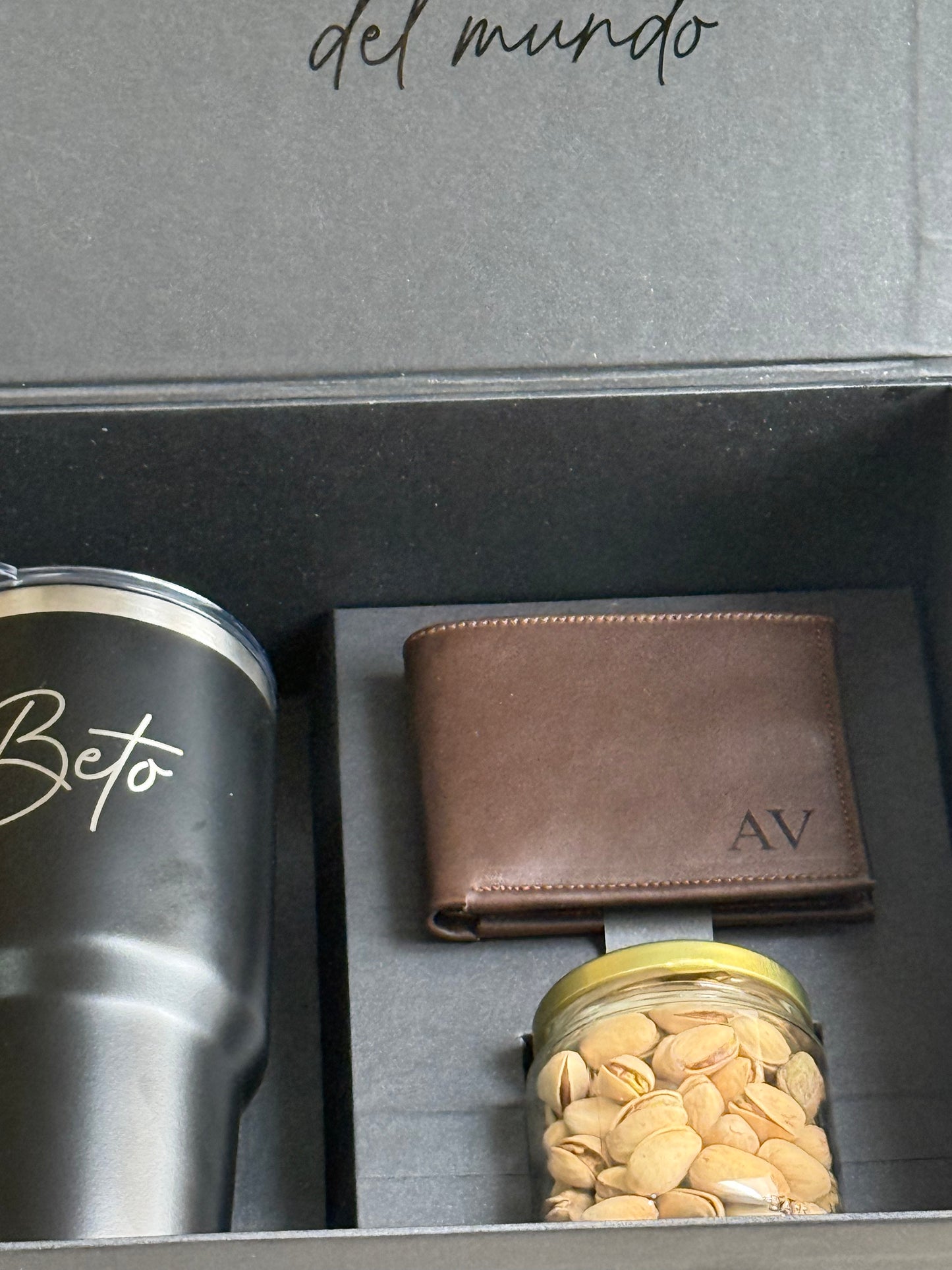 Giftbox Pistaches + Billetera