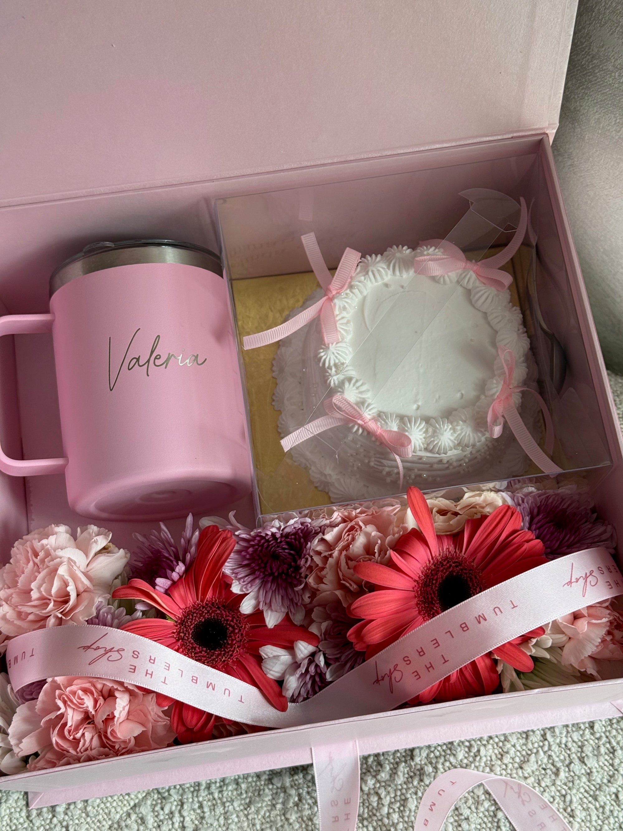 Giftbox Taza + Cake