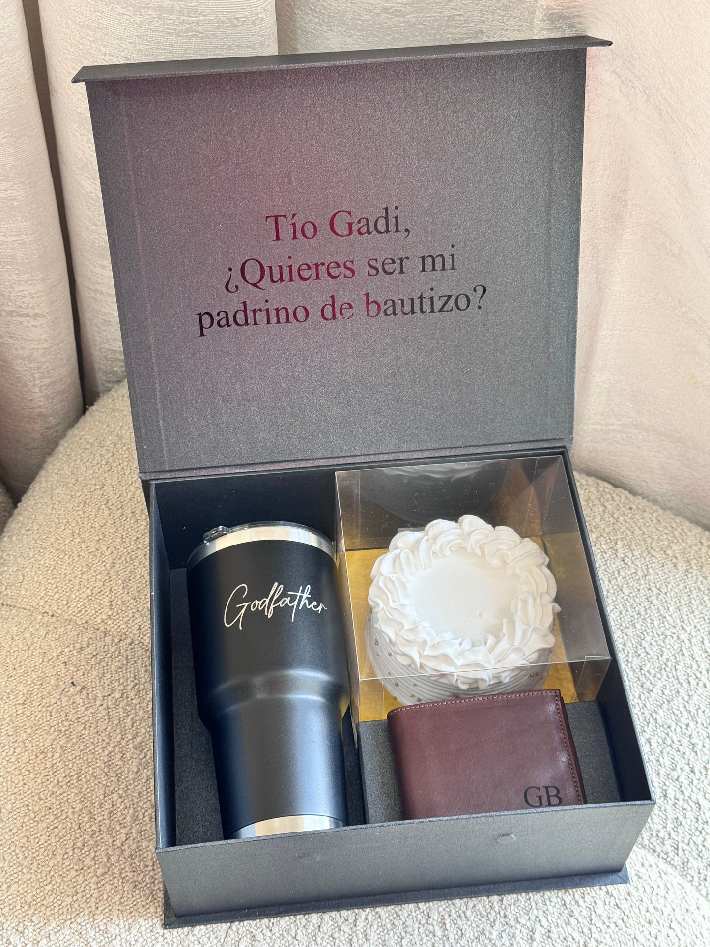 Giftbox Cake + Billetera