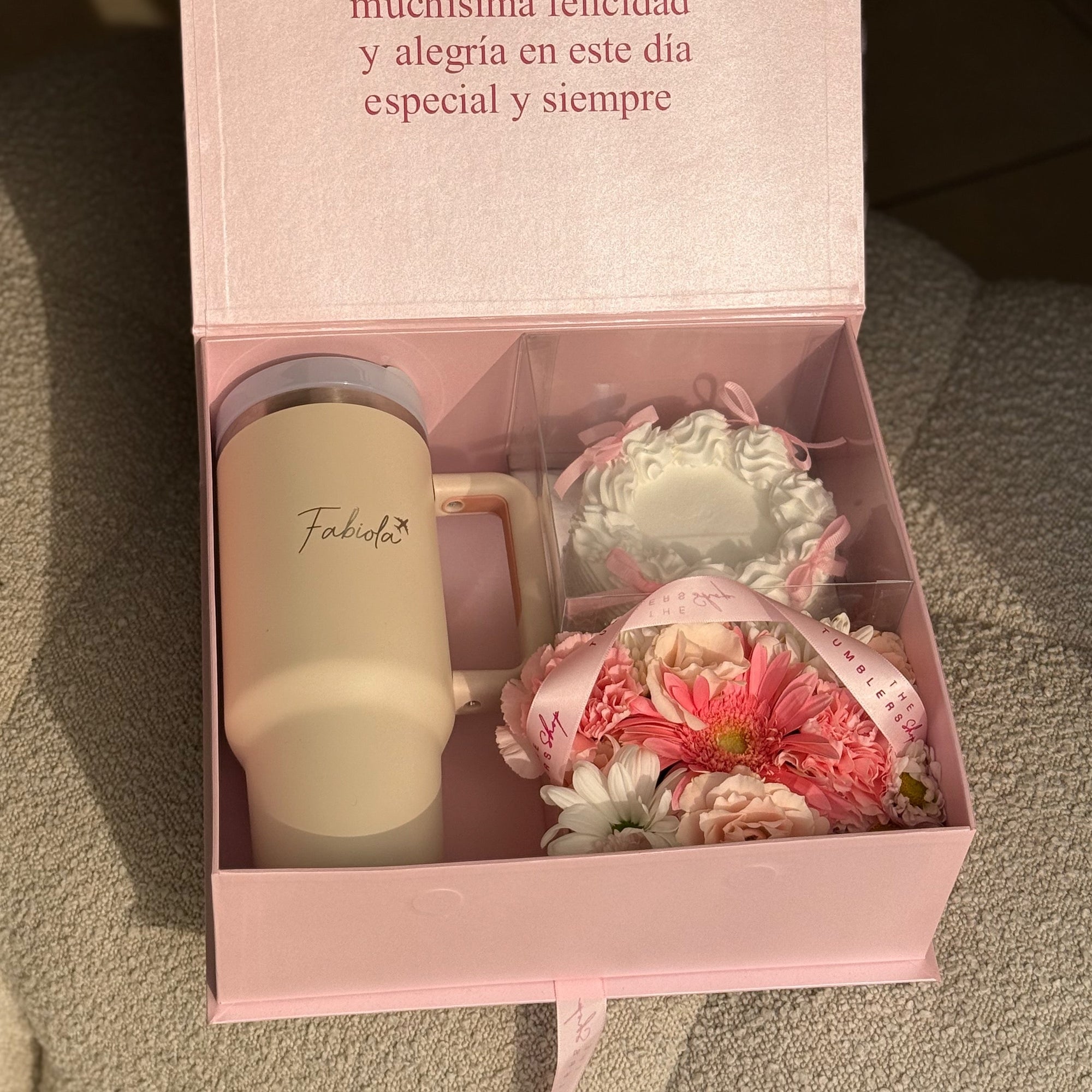 Giftbox Plus + Cake